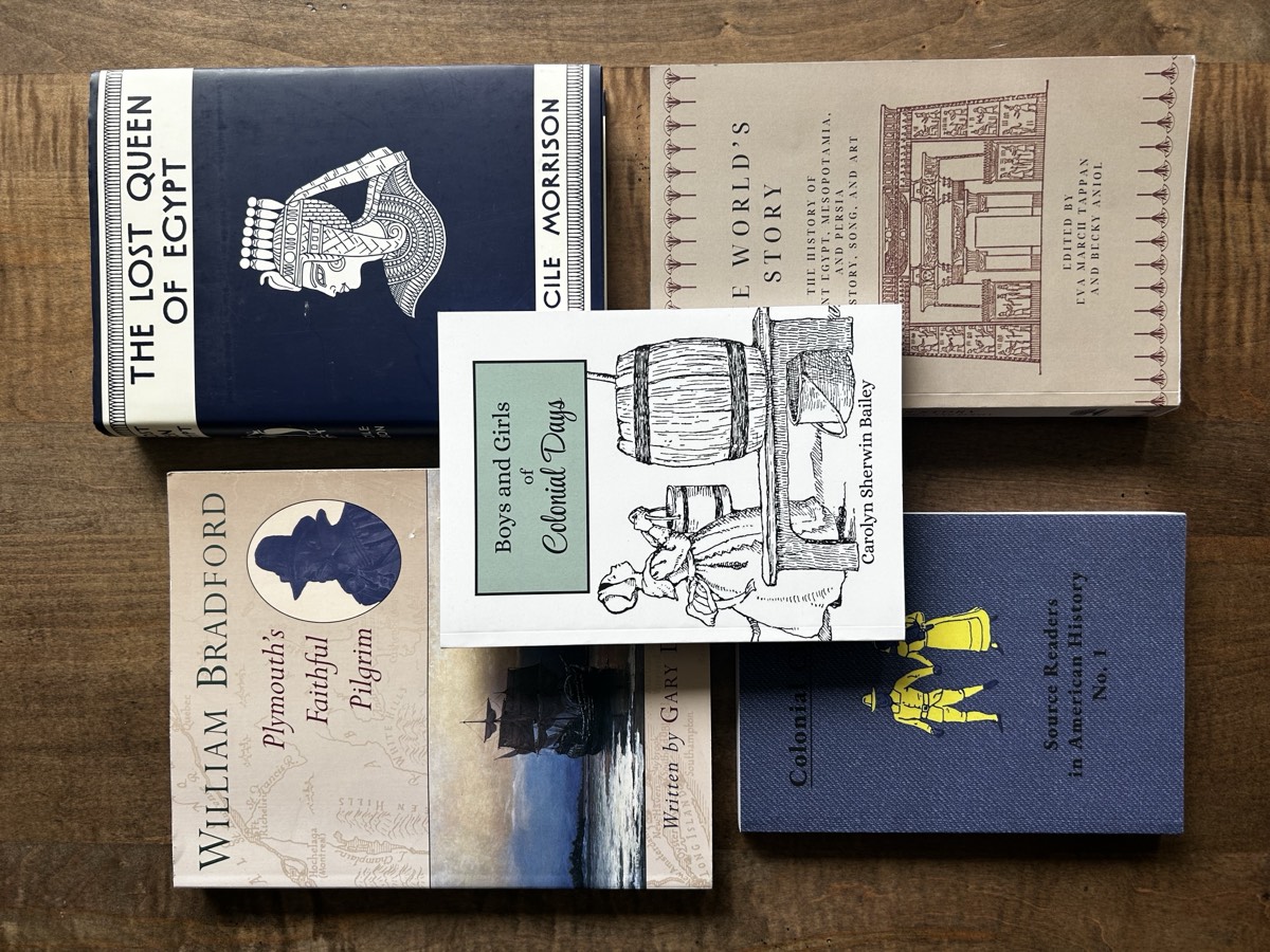 A selection of Cycle 1 books — Ancient Egypt and the Near East alongside colonial America